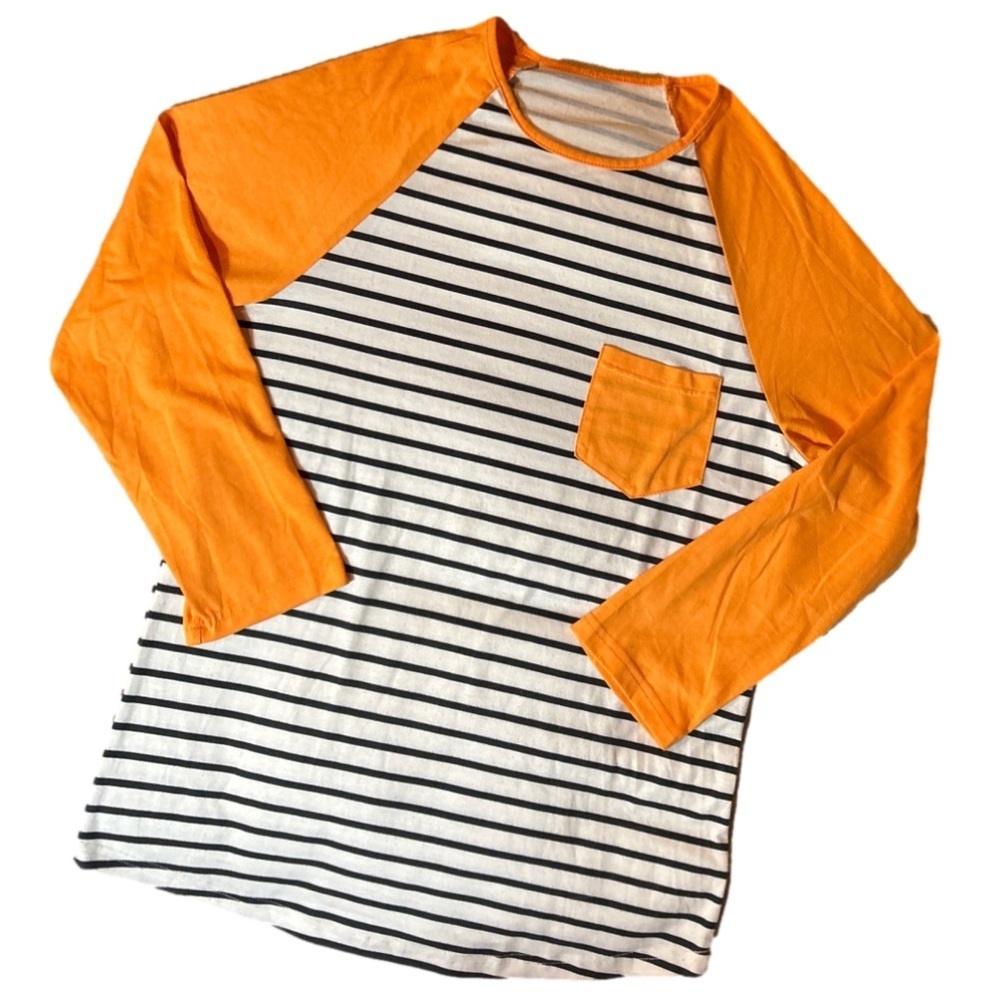 Women’s long sleeve top Size Medium